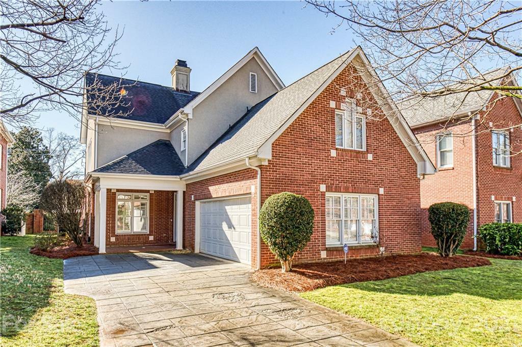 Property Photo: 4124 Sharon Commons Lane NC 28210
