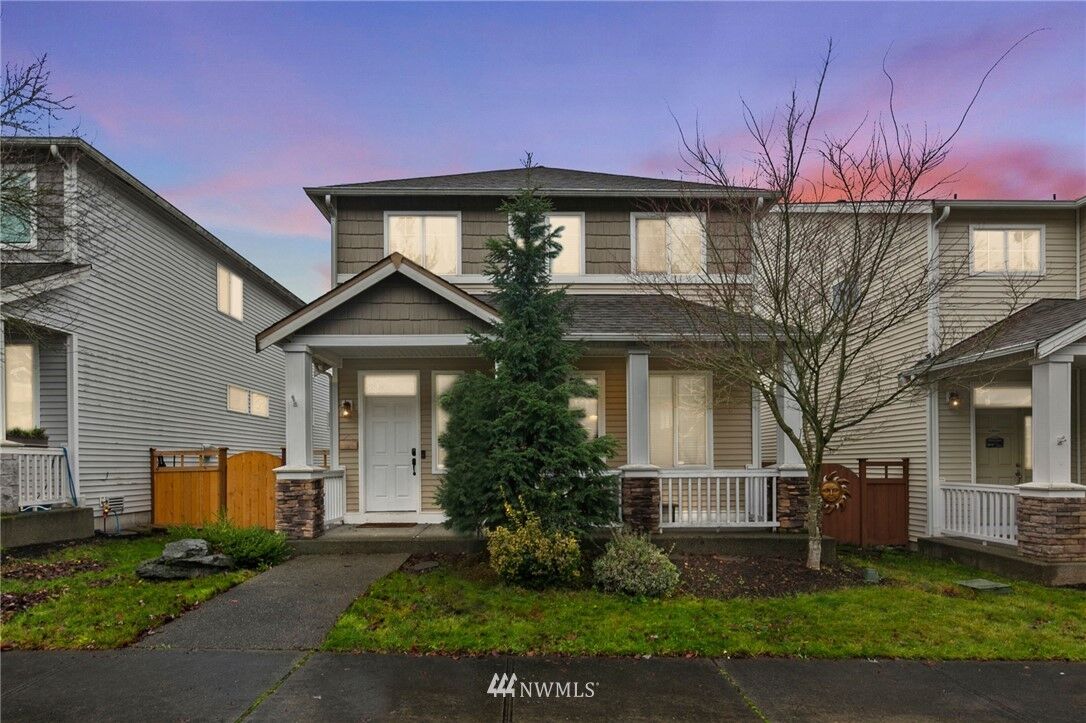 Property Photo:  18030  97th Avenue Ct E  WA 98375 