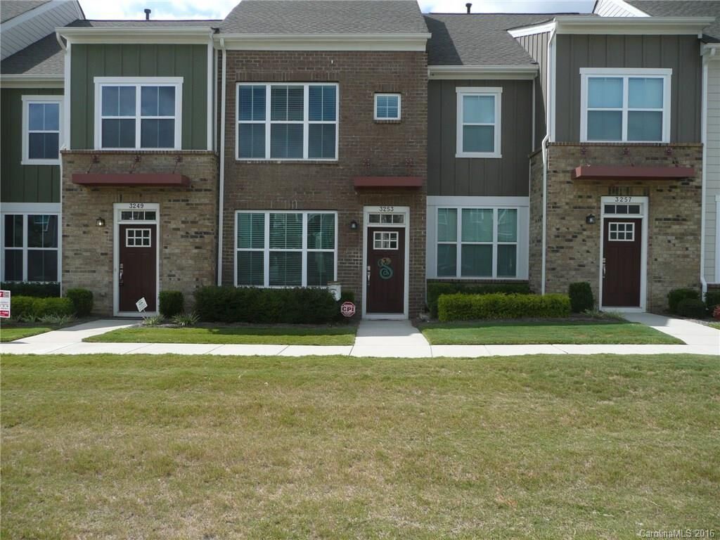 Property Photo:  3253 Bending Birch Place L64  NC 28206 