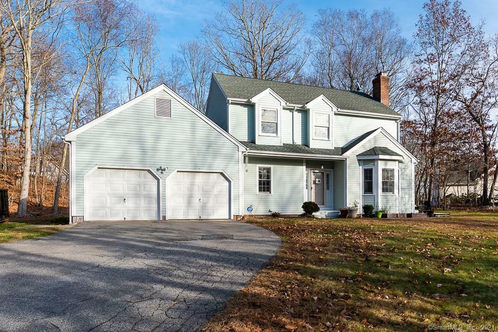 Property Photo: 11 Ebony Lane CT 06442