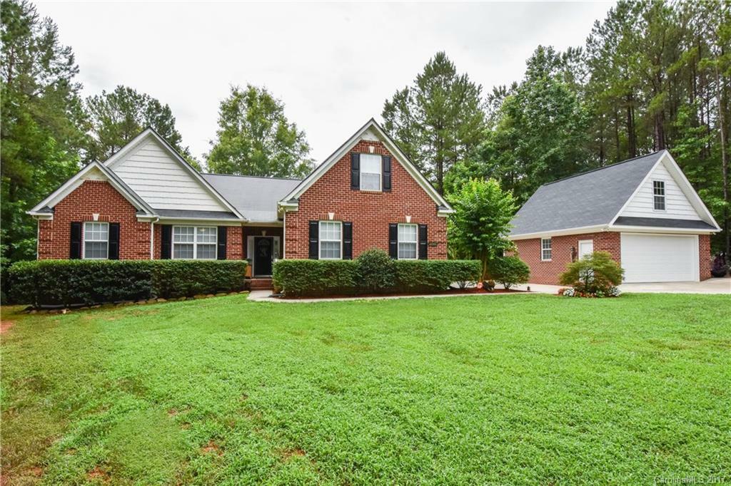 Property Photo:  2044 Standing Timber Road  SC 29720 