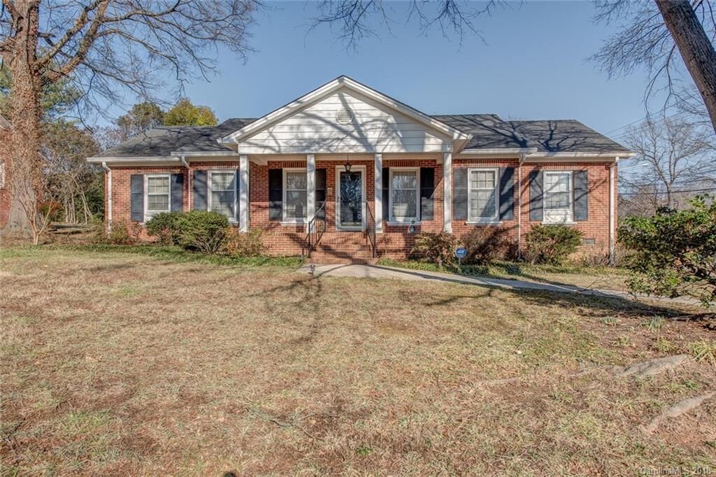 Property Photo:  1016 Creekbriar Avenue 4  NC 28054 