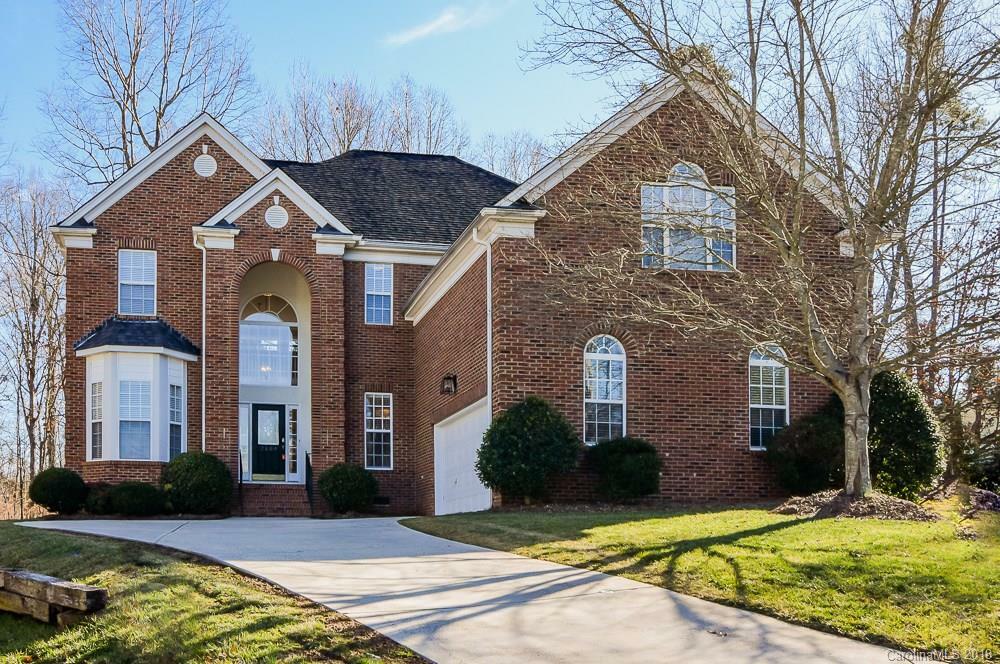 Property Photo: 2104 Tara Pines Court 79 NC 28270