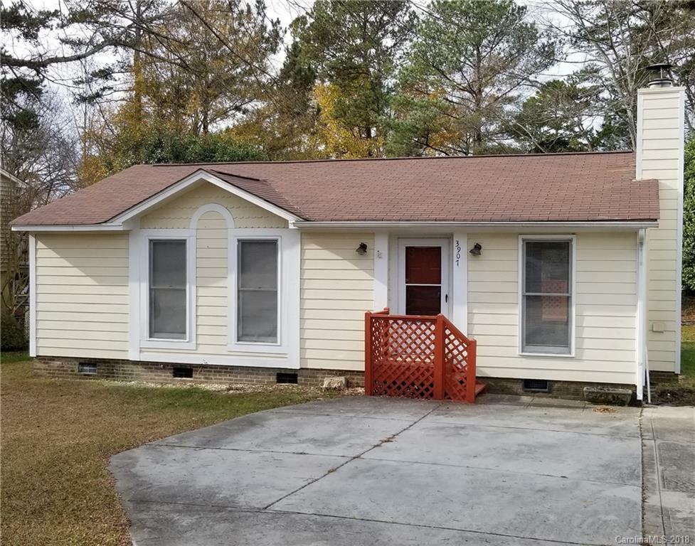 Property Photo:  3907 Piney Grove Road  NC 28212 