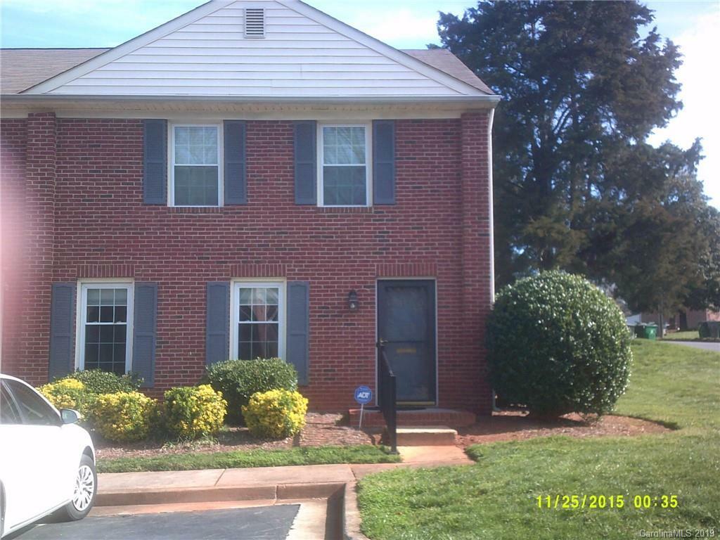 8323 Knights Bridge Road 8323  Charlotte NC 28210 photo