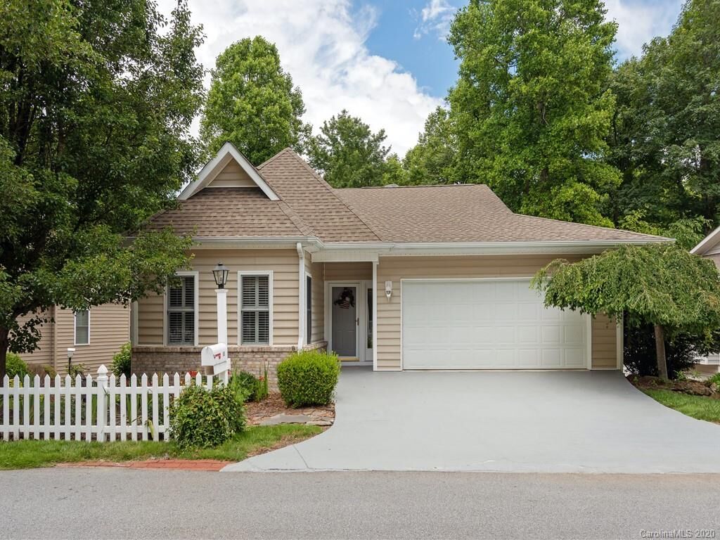 Property Photo: 68 Carriage Summitt Way NC 28791