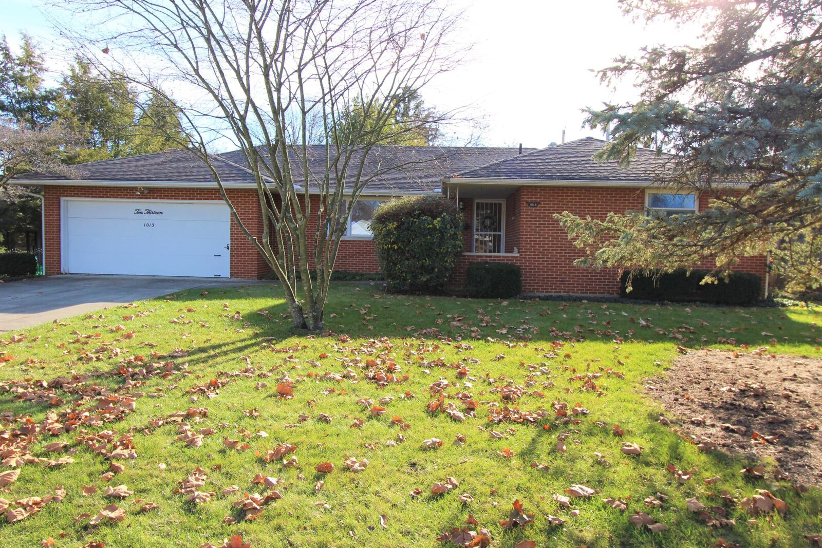 Property Photo: 1013 Medhurst Road OH 43220