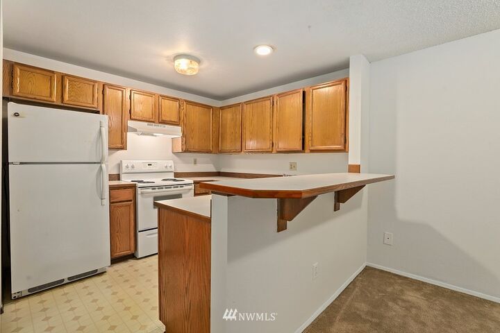 Property Photo:  24620 45th Place S  WA 98032 