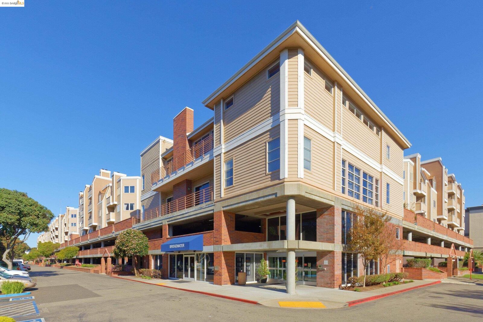 Property Photo:  6400 Christie Ave 2221  CA 94608 