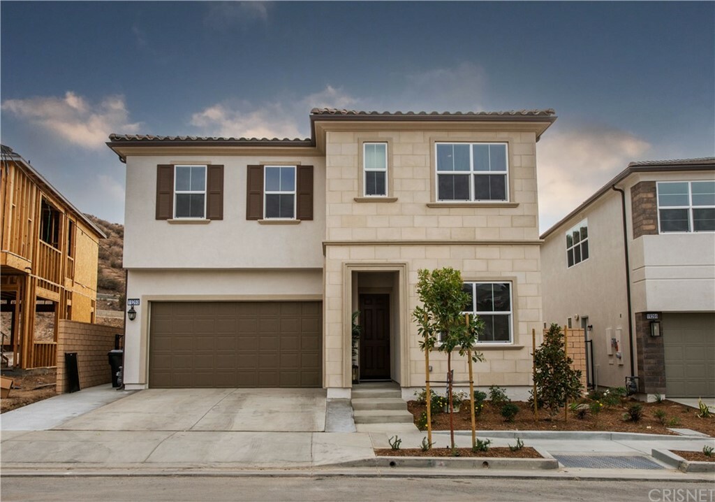 Property Photo:  19260 Blackthorn Drive  CA 91351 