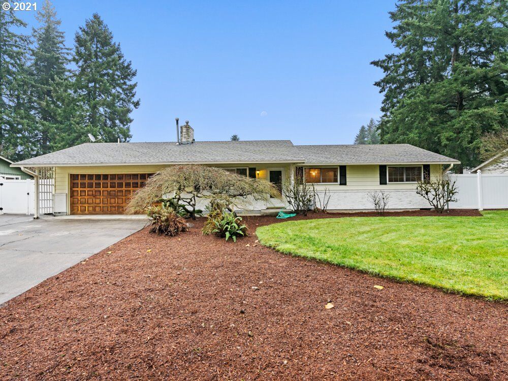 Property Photo:  8001 NE 147th Ave  WA 98682 