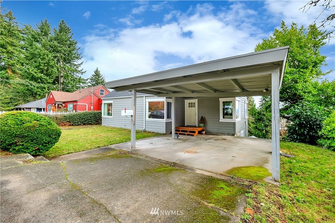 Property Photo: 234 S Yantic Avenue WA 98312