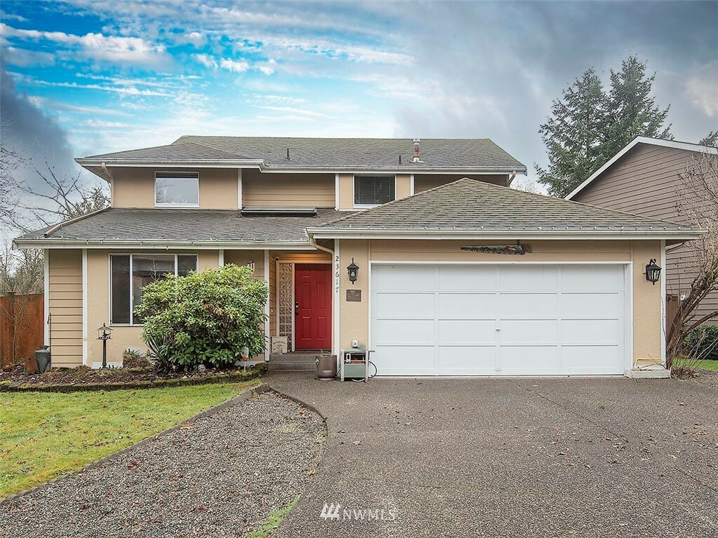 Property Photo:  23617 219th Place SE  WA 98038 