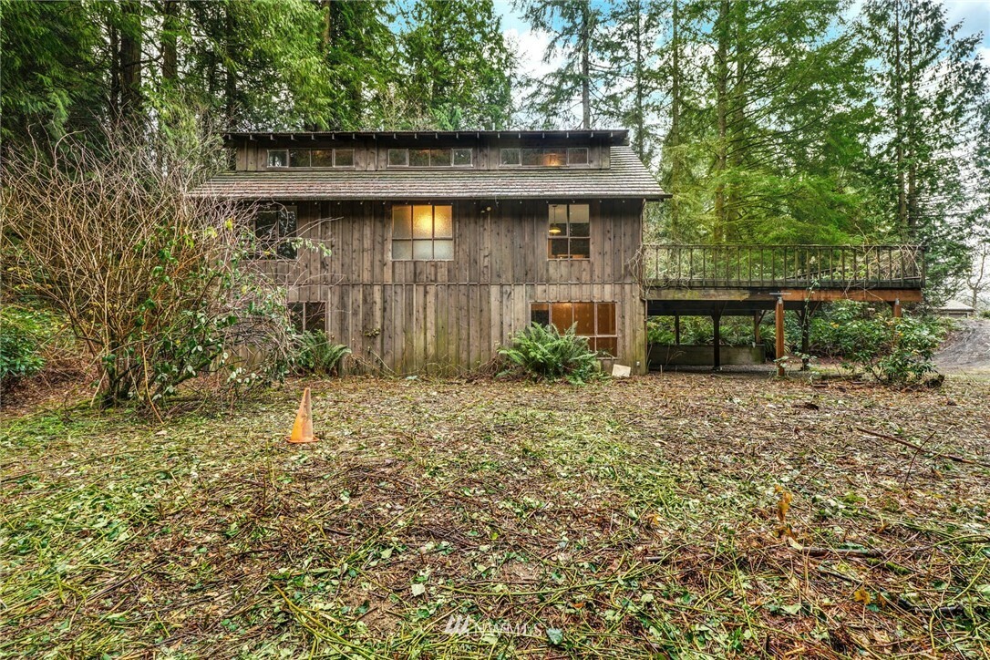 Property Photo:  18114 NE 175th Place  WA 98072 