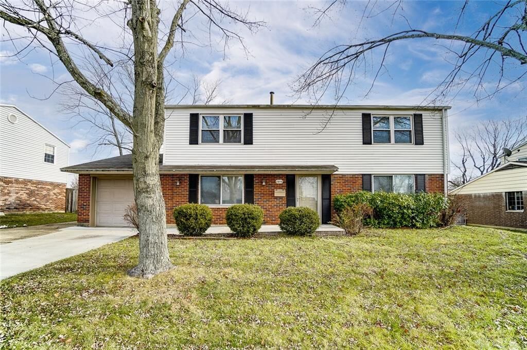 Property Photo:  6810 Haddon Place  OH 45424 