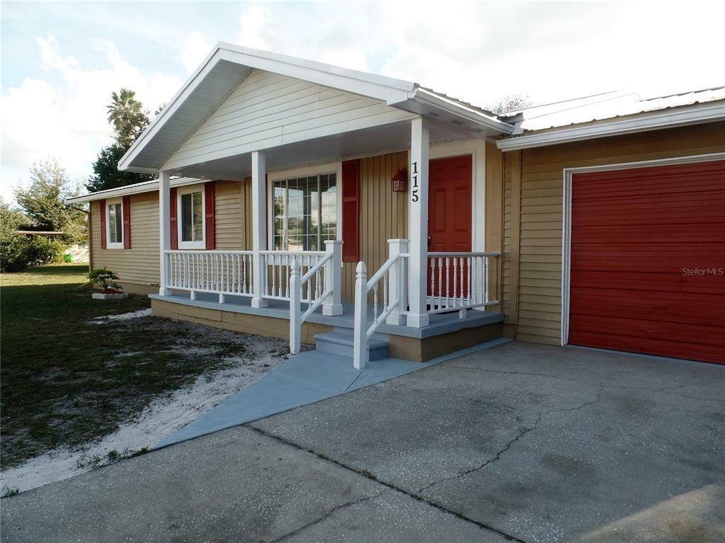 Property Photo:  115 Pierce Street  FL 33859 