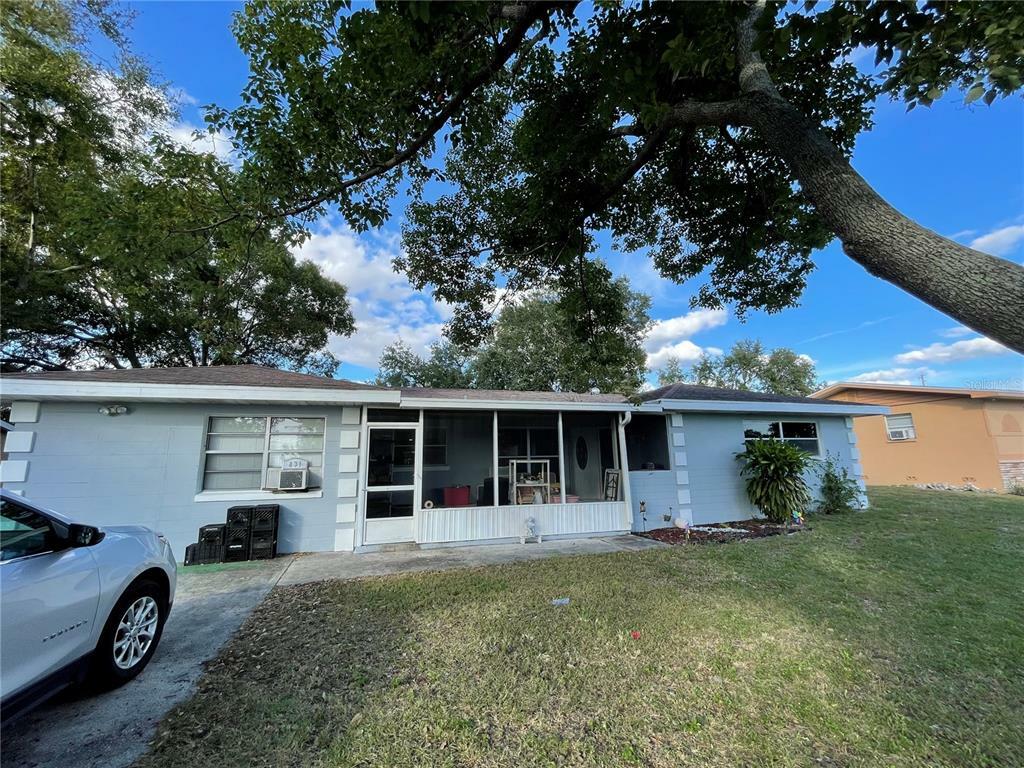 Property Photo:  831 Hillside Avenue  FL 33853 