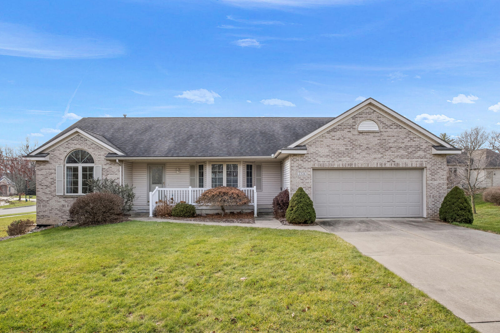 Property Photo:  2326 Westwinde Drive NW  MI 49504 