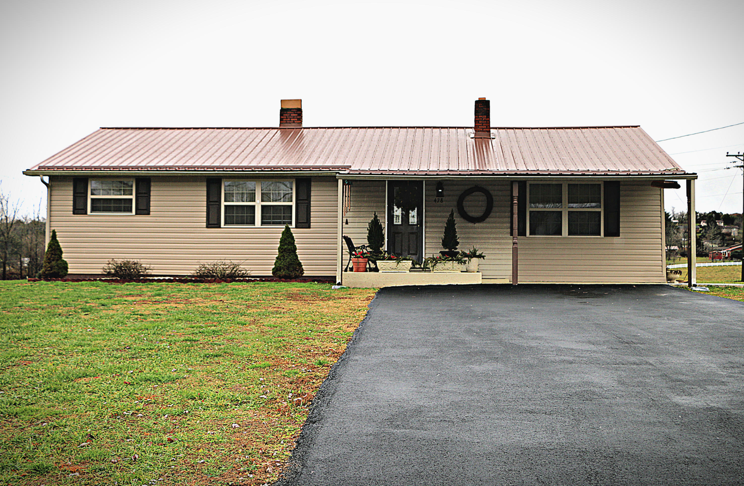 Property Photo:  478 Bristol Rd  TN 37752 