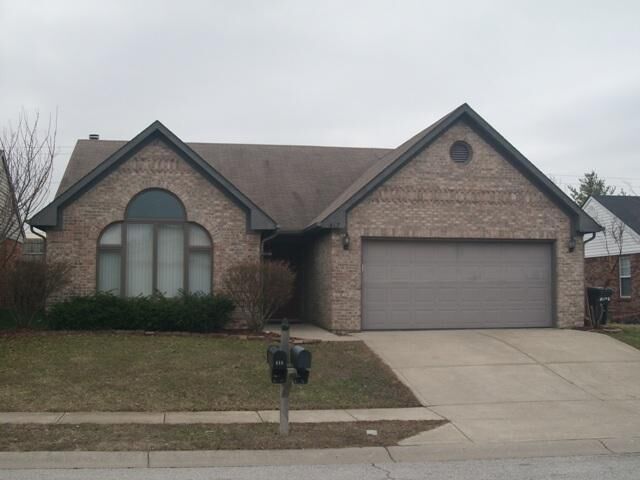 417 Polk Manor Drive  Greenwood IN 46143 photo