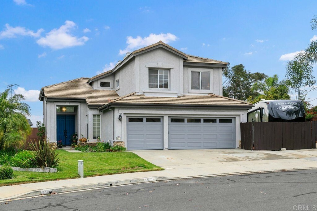 Property Photo:  833 Windridge Circle  CA 92078 