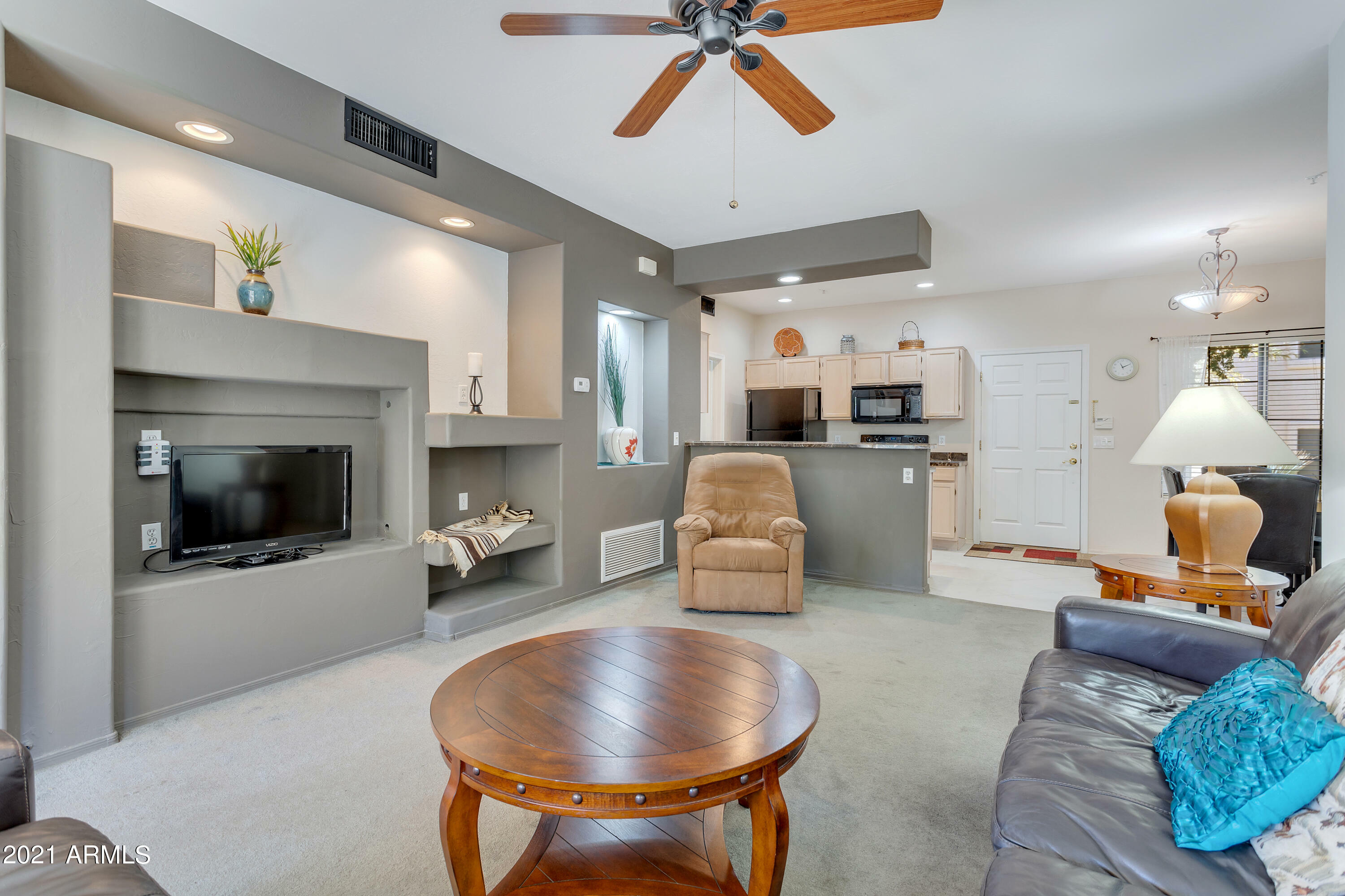 Property Photo: 9253 N Firebrick Drive 114 AZ 85268