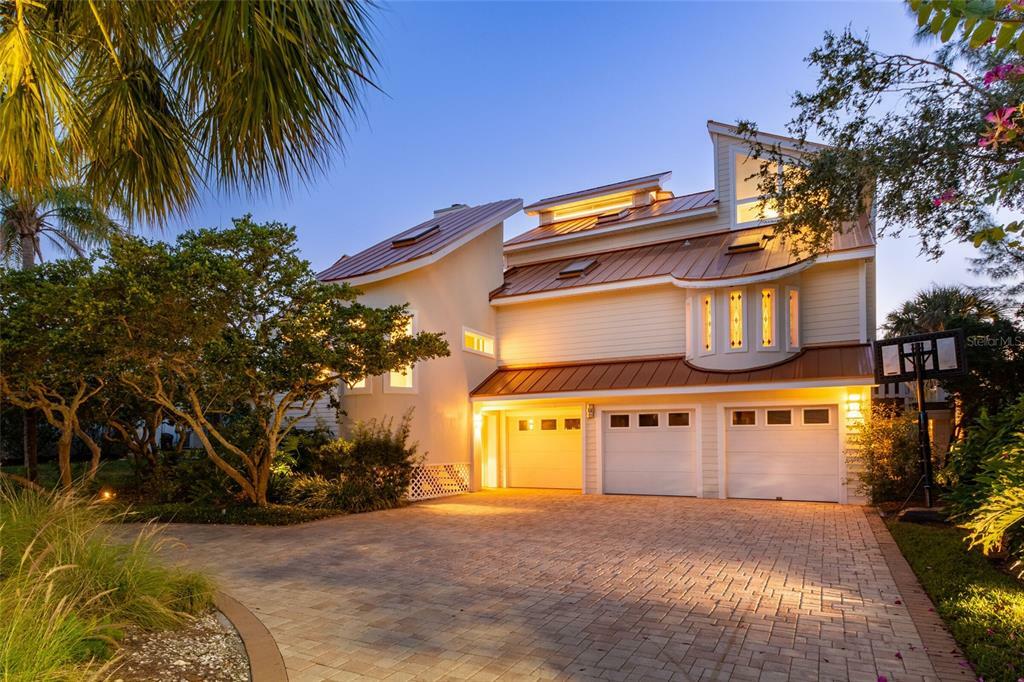 Property Photo:  198 Sands Point Drive  FL 33715 