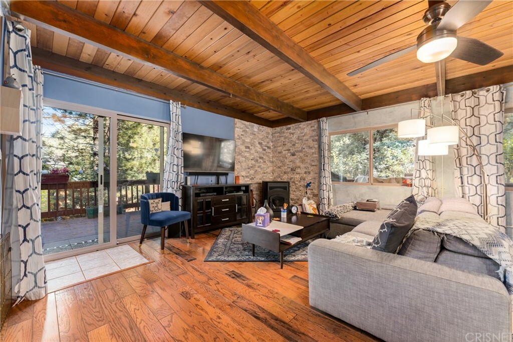 Property Photo:  1701 Matterhorn Drive  CA 93222 