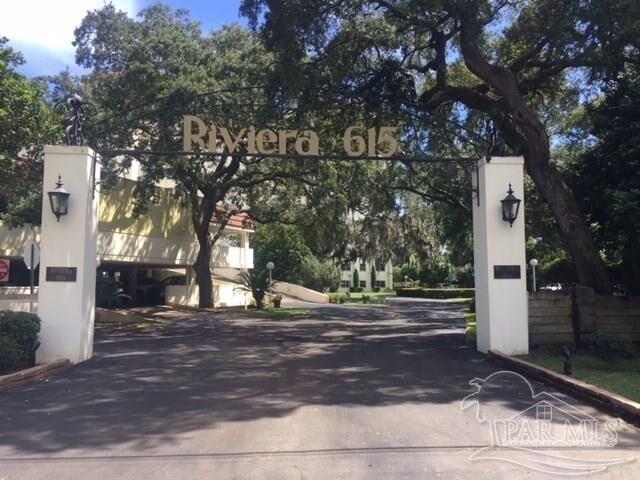 Property Photo: 615 Bayshore Dr 1004 FL 32507