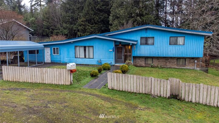 624 N 6th Street  Montesano WA 98563 photo