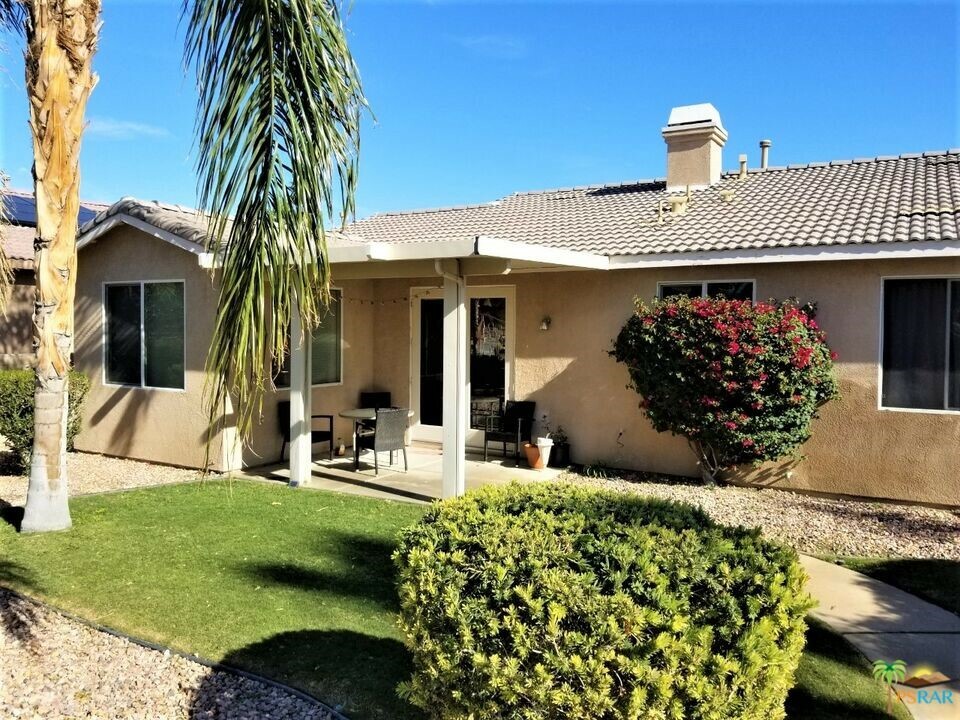 Property Photo:  65565 Acoma Avenue 138  CA 92240 