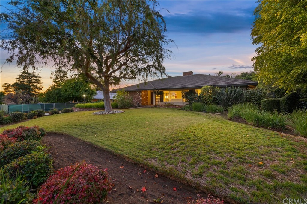 Property Photo: 1311 N Baldwin Avenue CA 91006