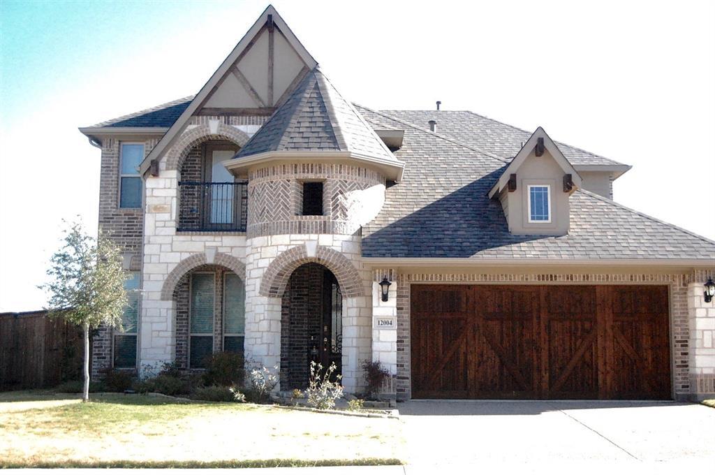 Property Photo: 12004 Logans Way TX 76244