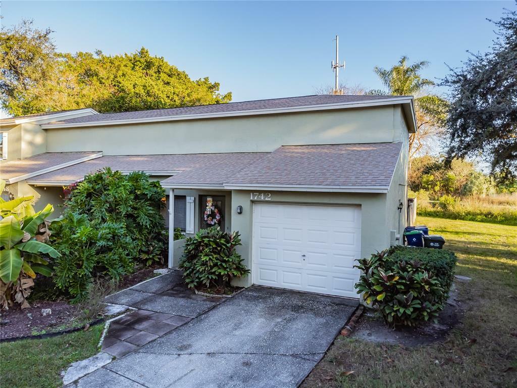 Property Photo:  1742 Adams Circle S  FL 33771 