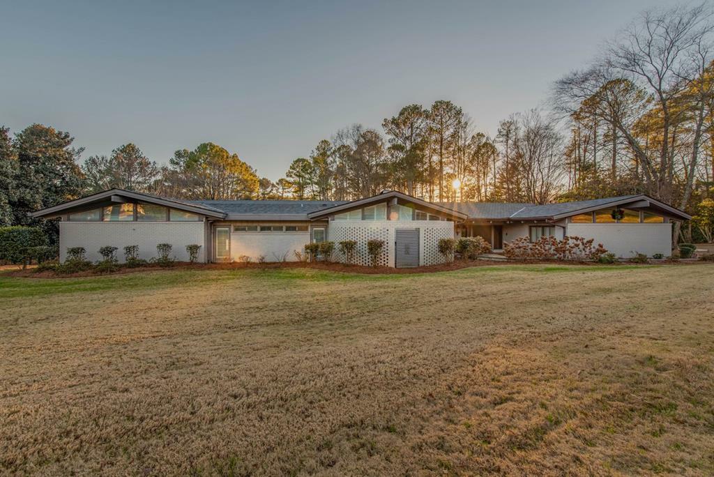 Property Photo:  1301 Morton Drive  GA 30720 