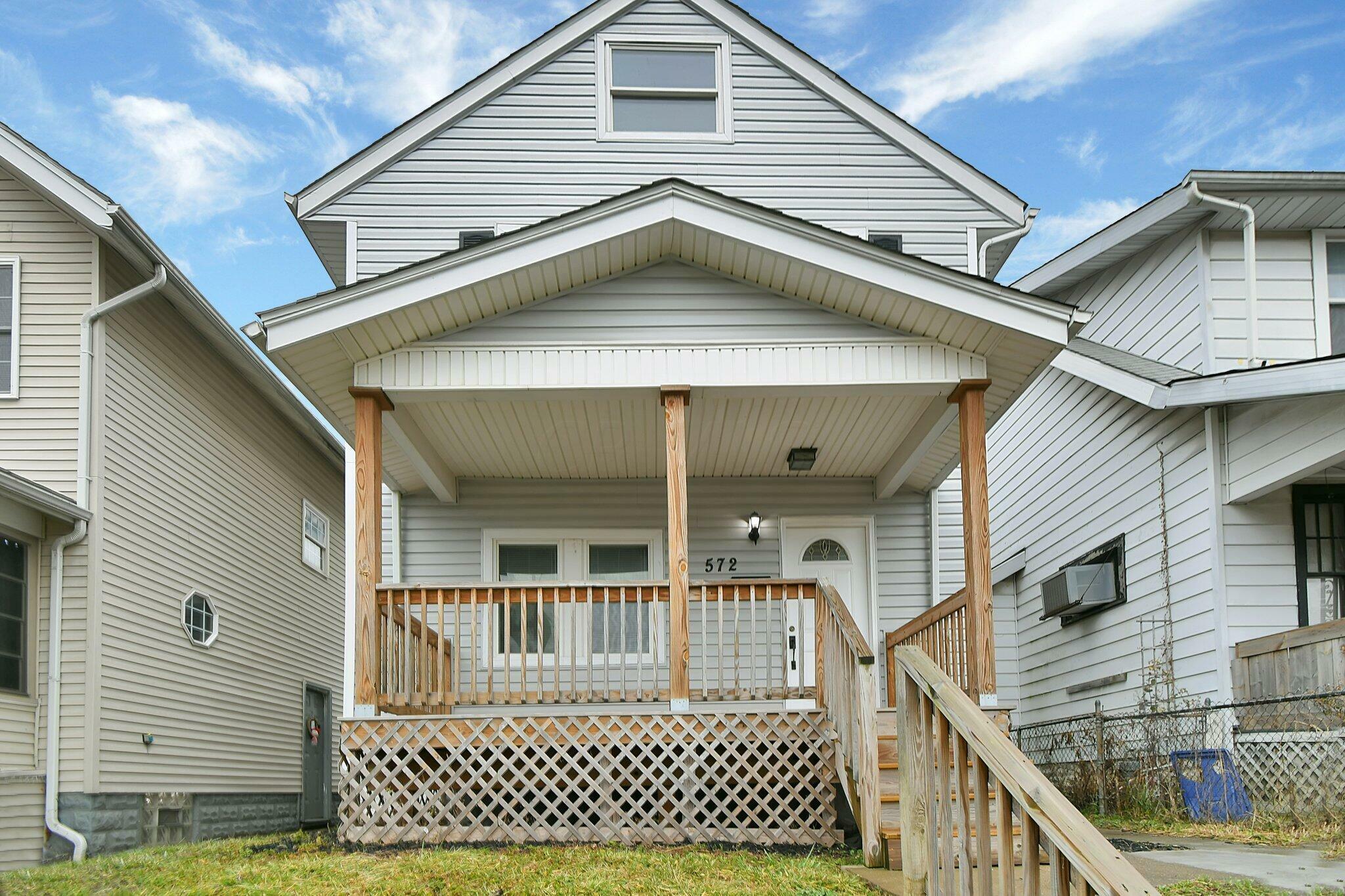 Property Photo:  572 Frebis Avenue  OH 43206 