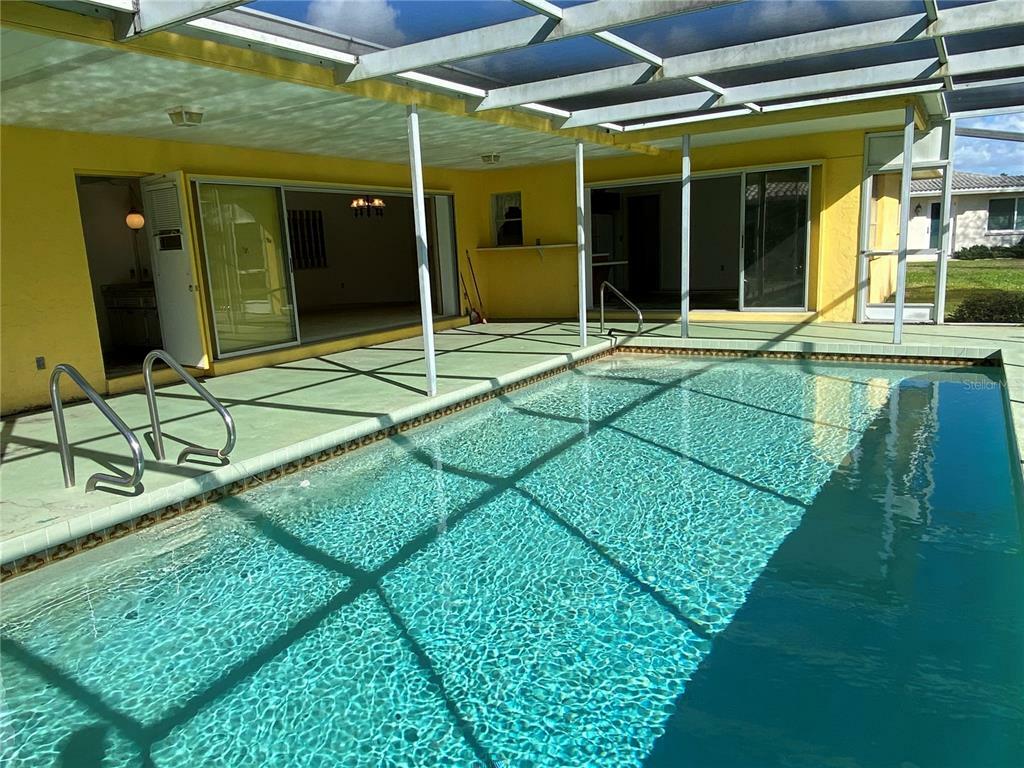 Property Photo: 435 Rossetti E FL 34275