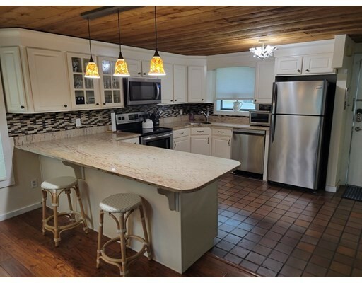 Property Photo: 19 Greenwood Village St 19 MA 02356