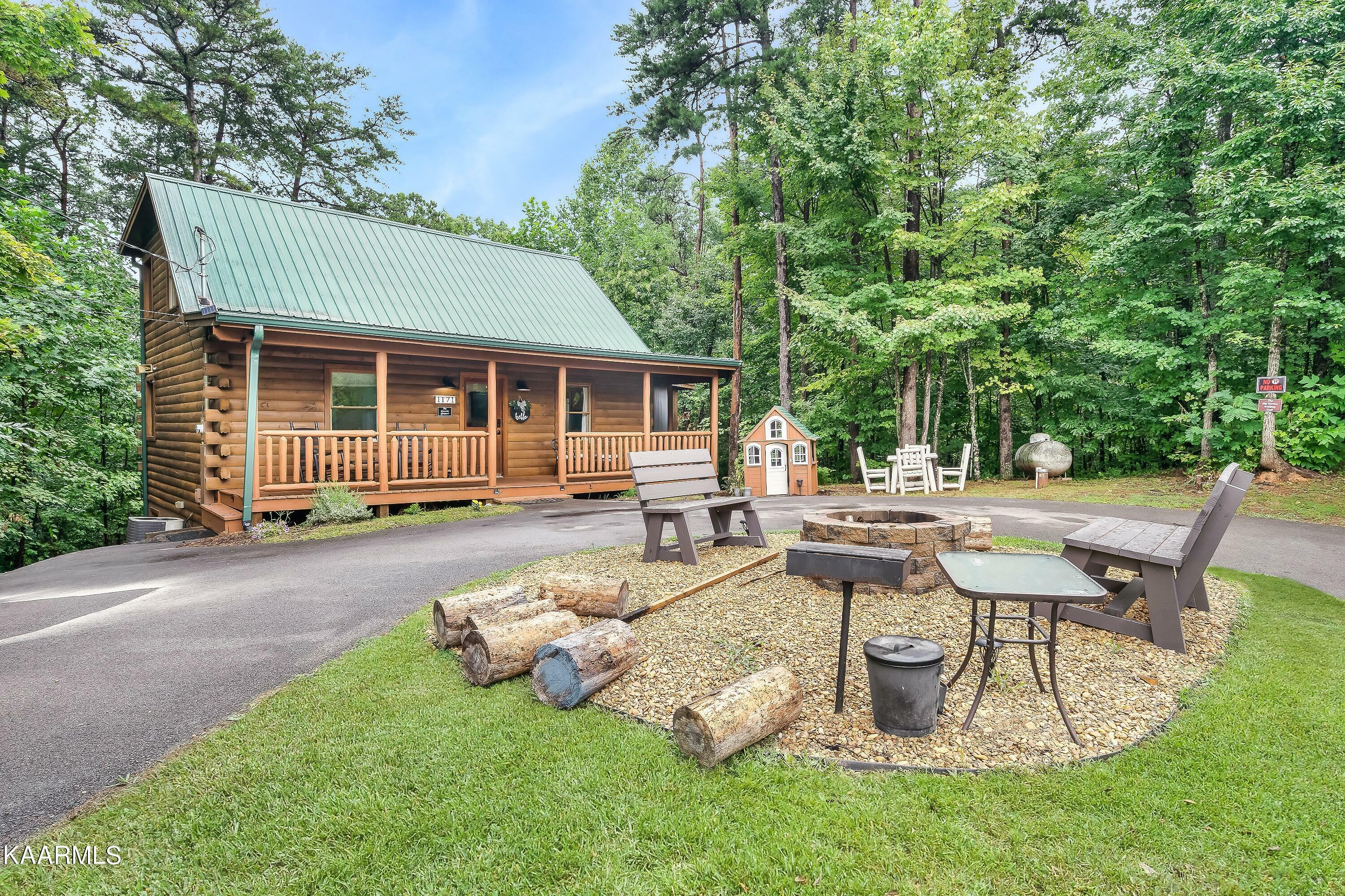 Property Photo: 1171 Ski View Lane TN 37876