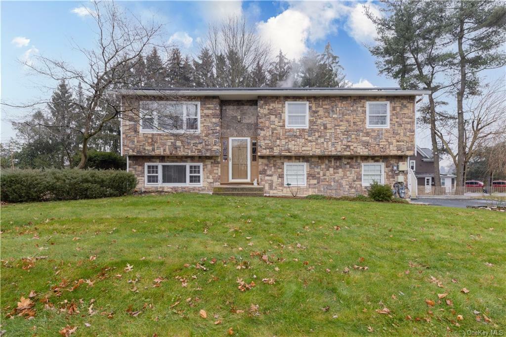 33 Carnation Drive  Nanuet NY 10954 photo