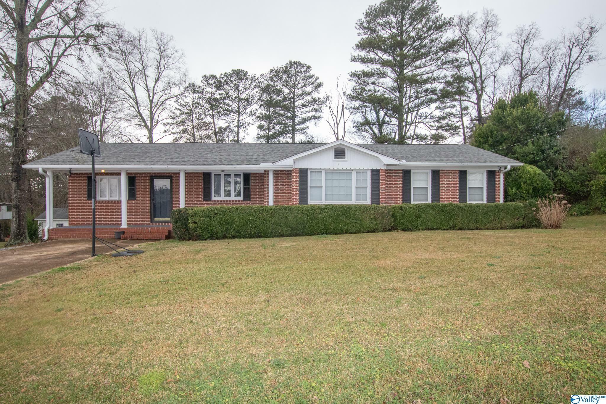 2533 Skyway Street  Gadsden AL 35904 photo