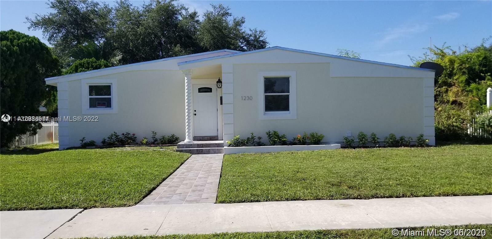 Property Photo:  1230 NE 158th St 0  FL 33162 