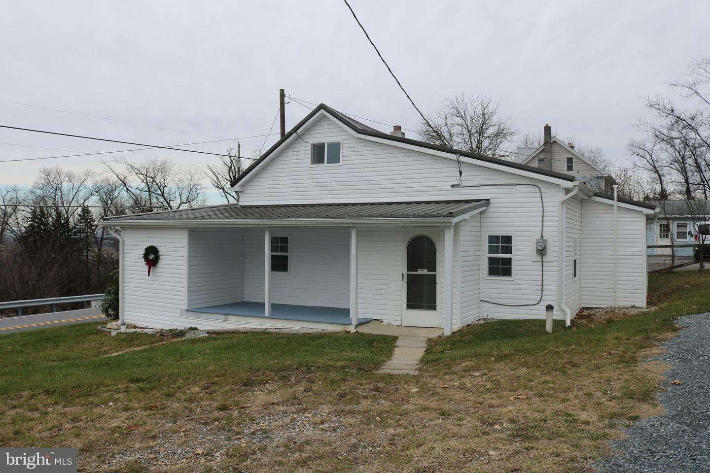 Property Photo:  8826 Tomstown Road  PA 17268 