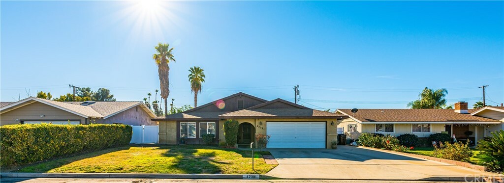 42381 Buenos Aires Drive  Hemet CA 92544 photo