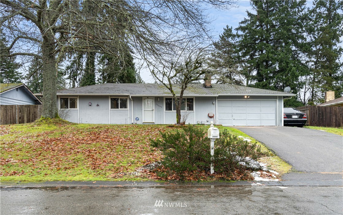 Property Photo:  15009 10th Avenue E  WA 98445 