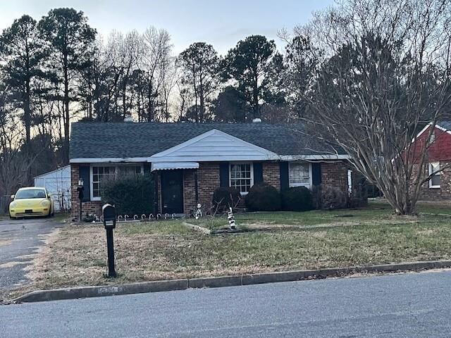 Property Photo: 304 E Jerald Street VA 23075