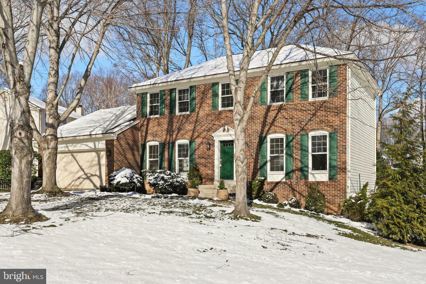 Property Photo:  6593 Meadowrill Lane  VA 22015 