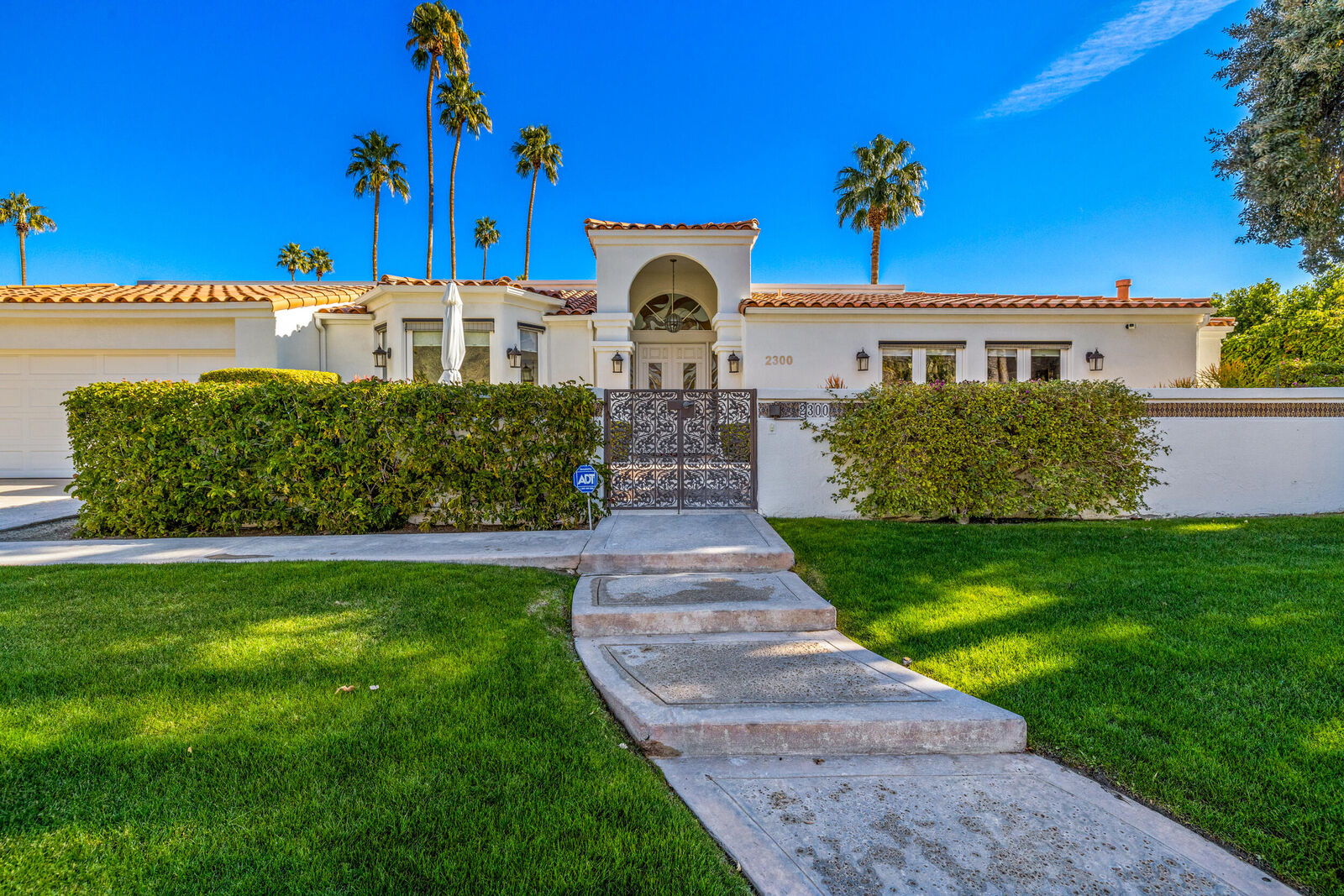 Property Photo:  2300 S Calle Palo Fierro  CA 92264 