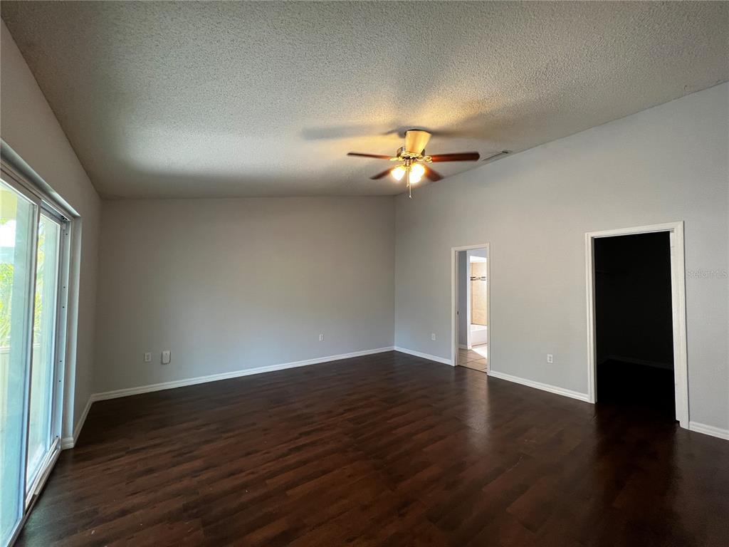 Property Photo: 664 Mesilla Drive FL 34758