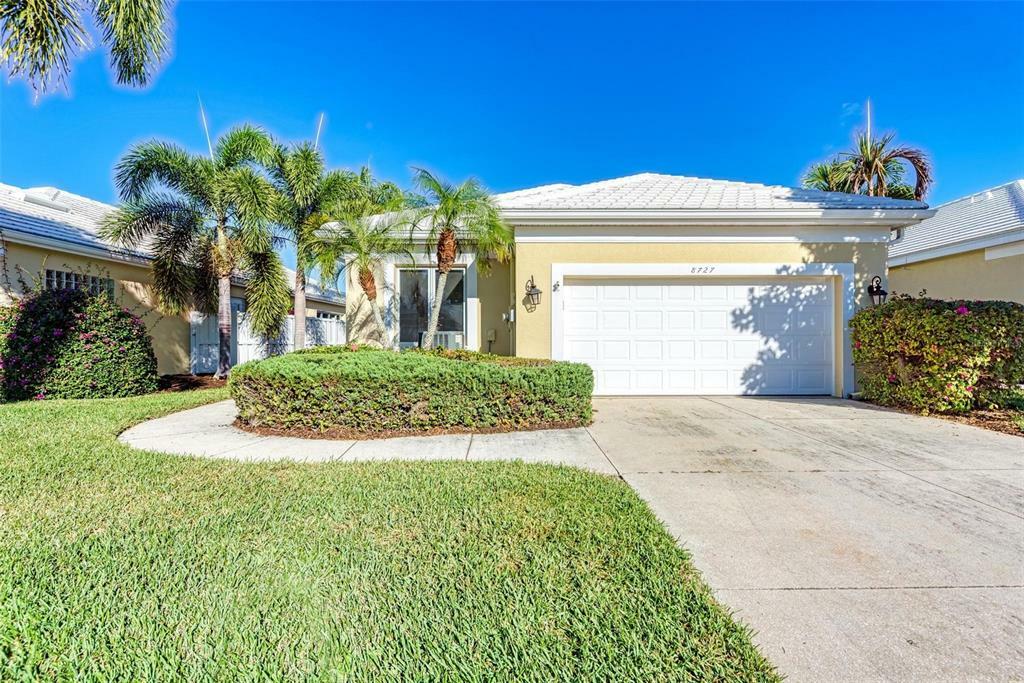 Property Photo:  8727 52nd Drive E  FL 34211 